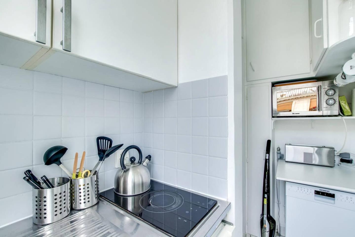 Guestready - Cozy Apt In Montmarte Paris Exterior photo